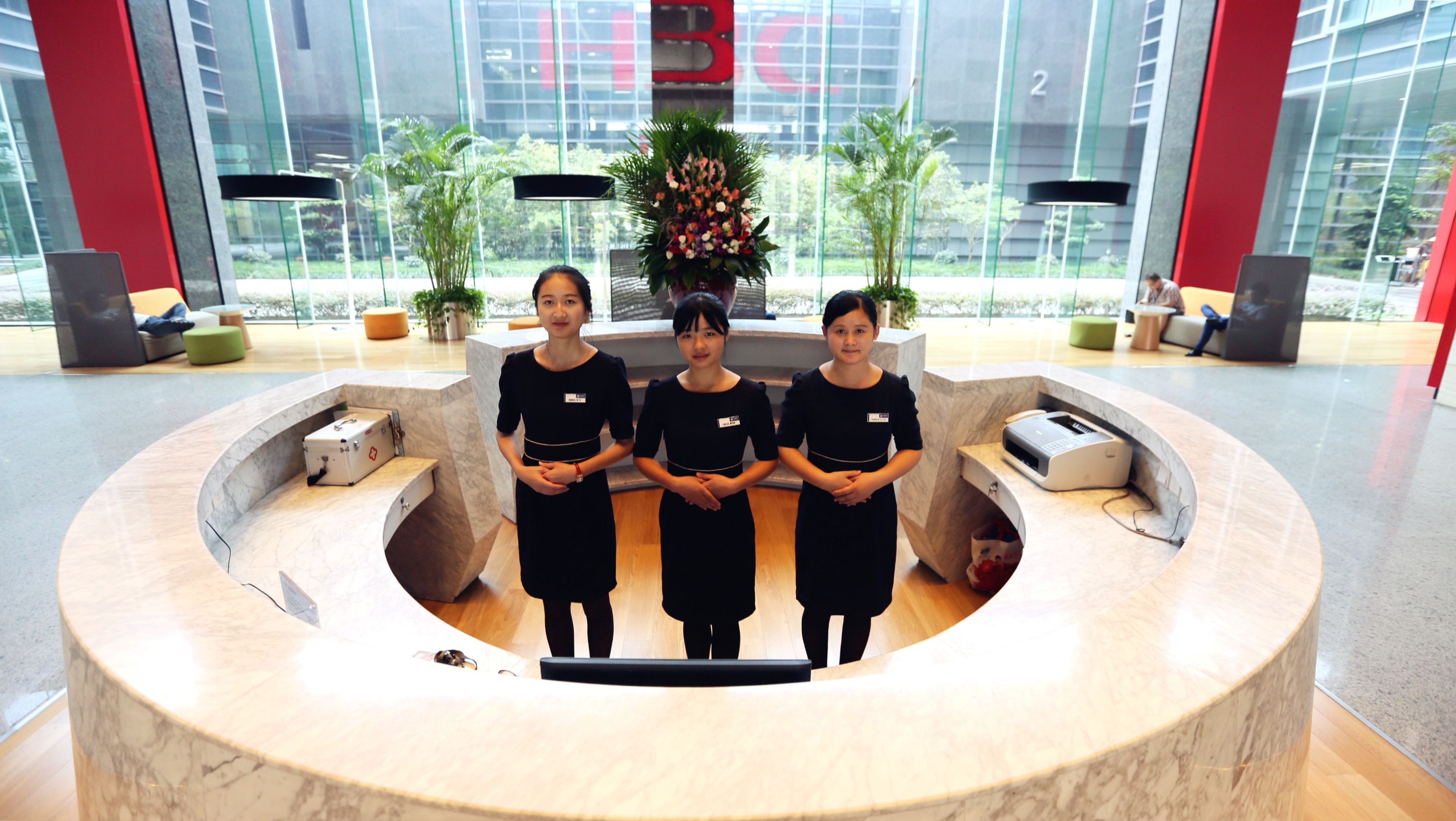 ag平台游戏官网，愿做这城市的造梦者